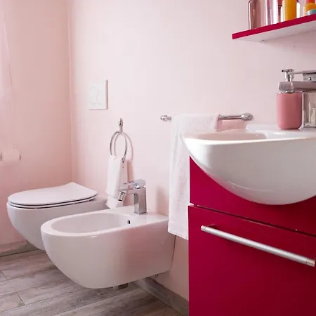 Intera Con Piscina Privata Sauna Giardino Bbq Parcheggio Apartment