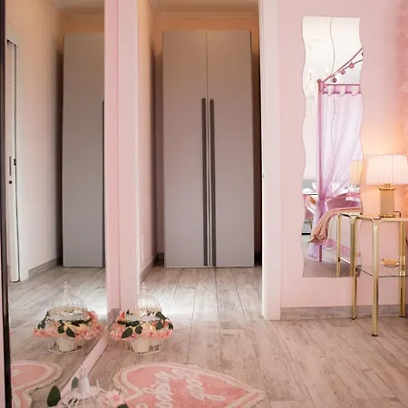 Tinmar Barbie House