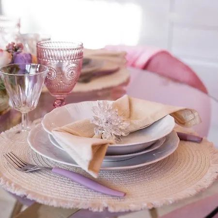 Tinmar Barbie House Holiday home
