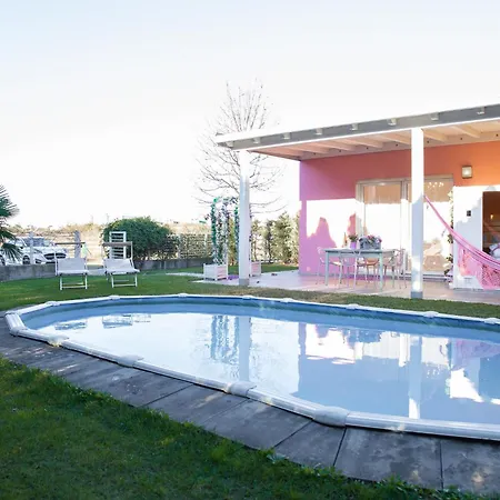 Tinmar Barbie House Holiday home Verona